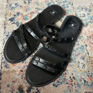 NWOT waterproof sandals